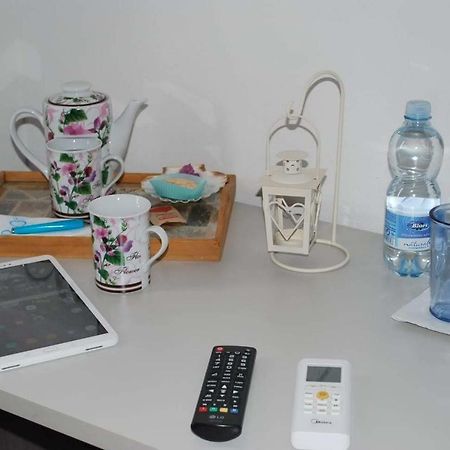 Bed and Breakfast A.C. Le Pavoncelle Assemini Exterior foto