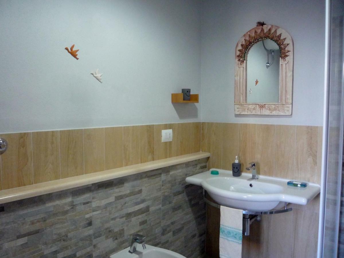 Bed and Breakfast A.C. Le Pavoncelle Assemini Exterior foto