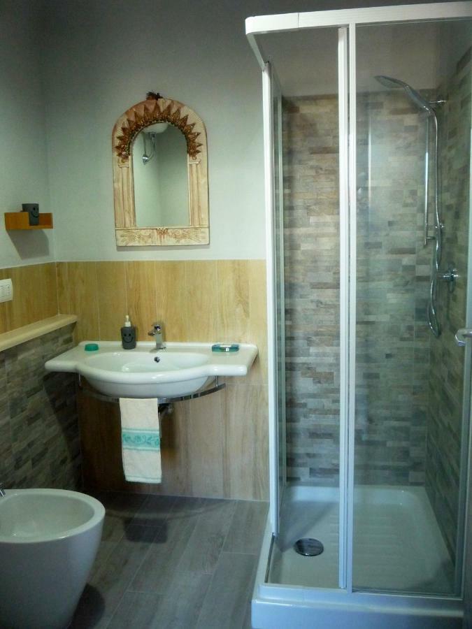 Bed and Breakfast A.C. Le Pavoncelle Assemini Exterior foto